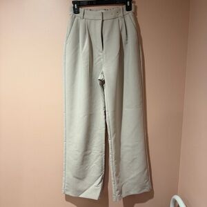 Abercrombie & Fitch Women's Cream Straight Leg Pants